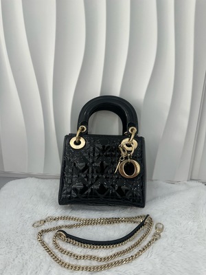 S43097131 迪奥Dior  19编码藤格纹黑金漆皮三格 戴妃包 单肩斜挎手提包 女款 尺寸17*15*7cm 95新