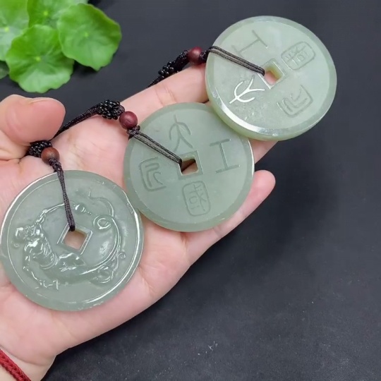 H24727015 Hetian Jade Pendant, Master Craftsman, Total Weight Approx. (with rope) 91.1g