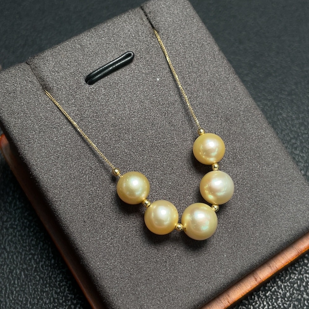 C27049646 Seawater Pearl Necklace 18k Gold Approx. 8.7mm Total Weight About 4.60g