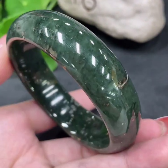 H34960946 Hetian Jade Round Bracelet Size 60.5 Total Weight Approx. 76.5g