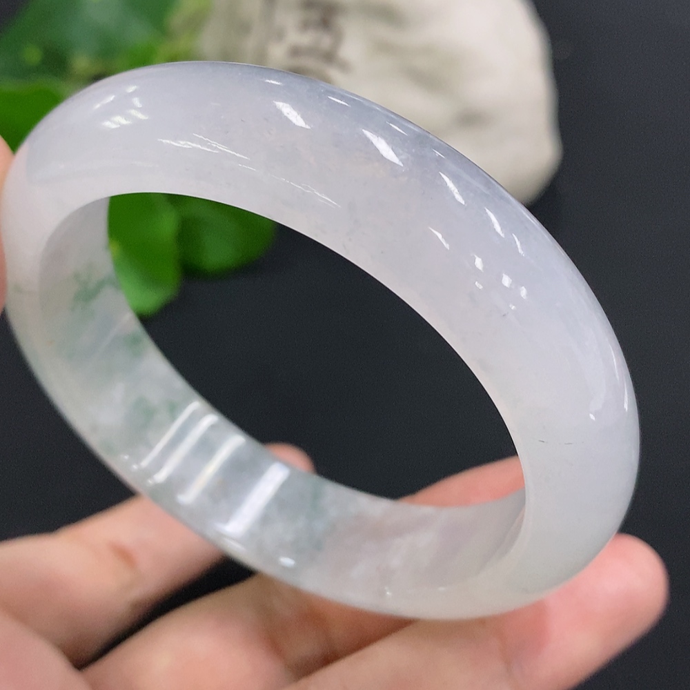 F31647777 Jadeite Round Bracelet Size 55.7 Total Weight Approx. 63.7g