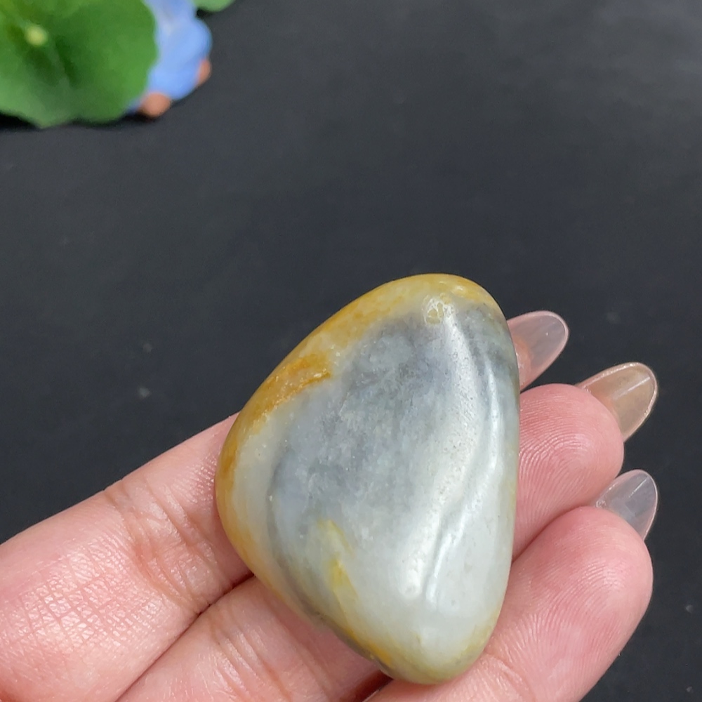 H31678442 Hetian Jade Pendant - Jade Beauty