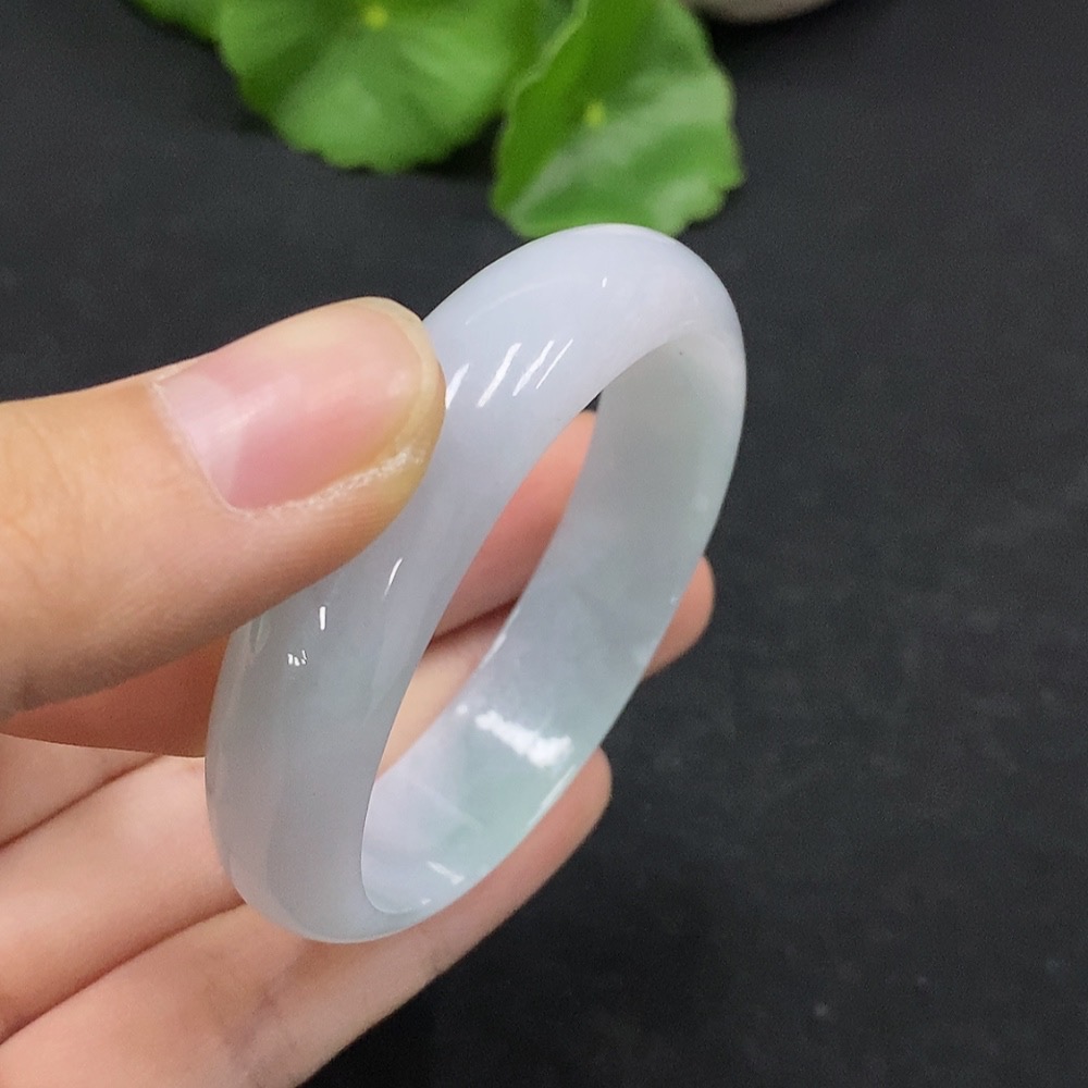 F33867700 Jadeite Bangle Size 46.2 Total Weight Approx. 24.9g