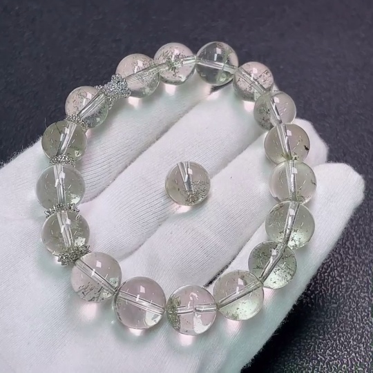 C33869447 Crystal Bracelet + Single Bead Non-Gold Total Weight Approx. 39.55g Size 10.9mm Sell as a Lot