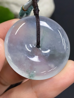 F29391369 Jadeite Peace Knot, total weight including rope approximately 16.2g