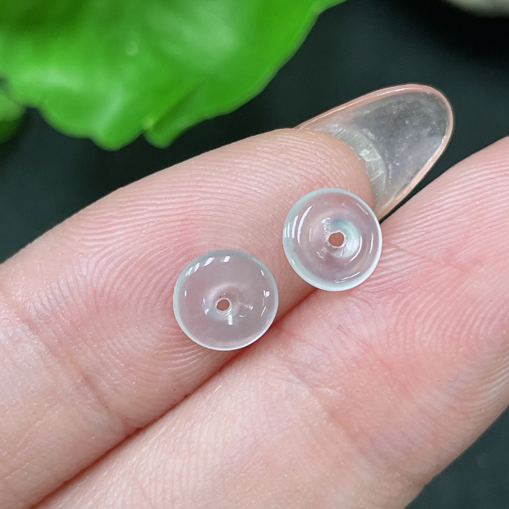 F34985013 Jadeite Pendants Sell as a Lot