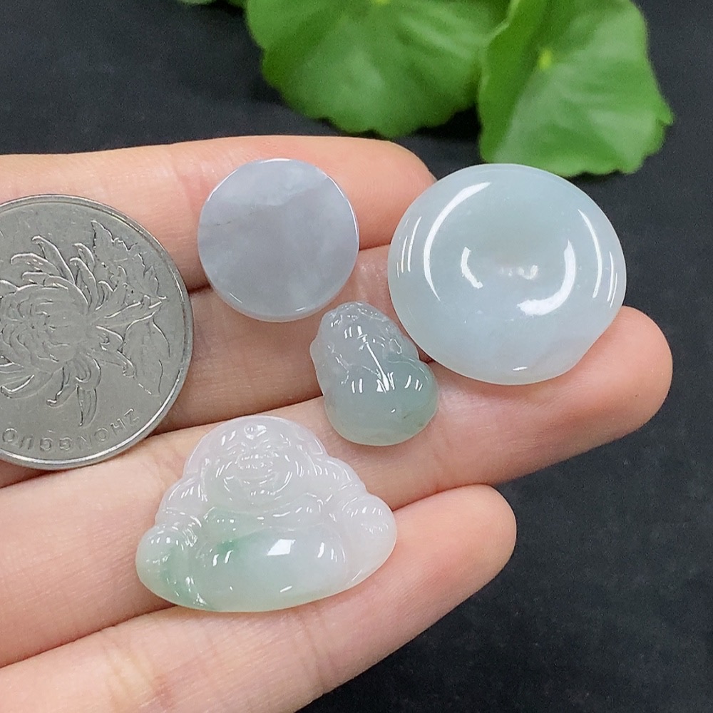 F32753414 Jadeite Pendant