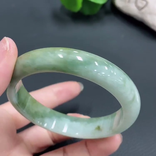 F22482090 Jadeite Bangle Size 57.8mm Total Weight 55.258g