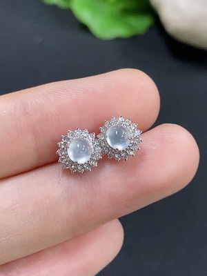 F46519532 翡翠蛋面镶嵌耳饰 18k 配镶钻石  货品总重约1.22g