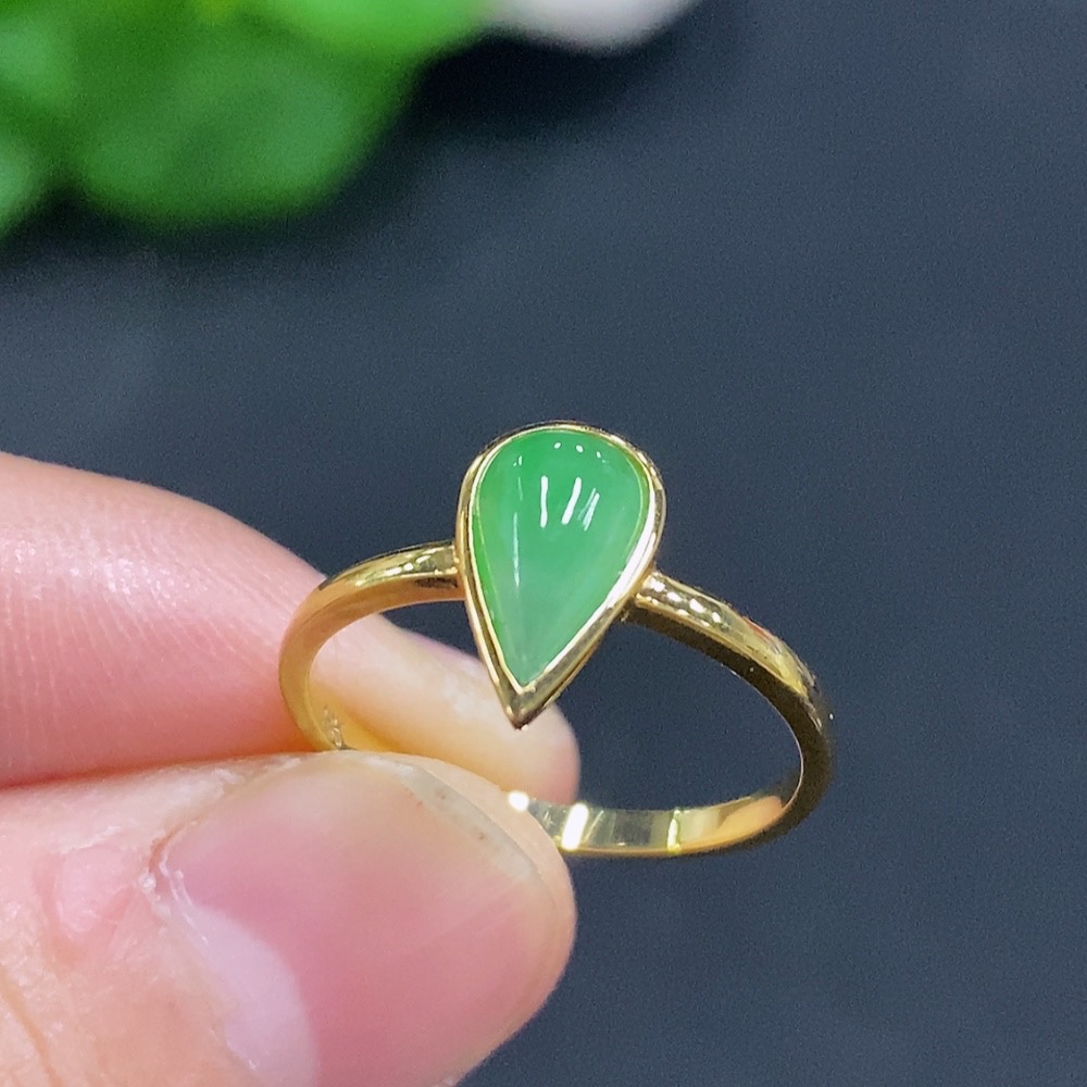 F24798732 Jadeite Inlaid Ring 18K Gold Size 13 Total Weight Approx. 1.8g