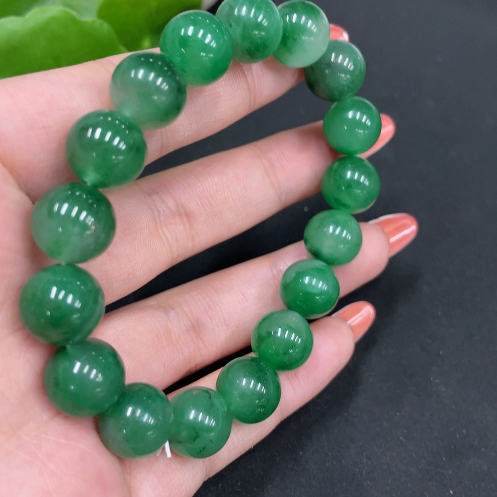 H34026300 African Emerald (Dulong Jade)