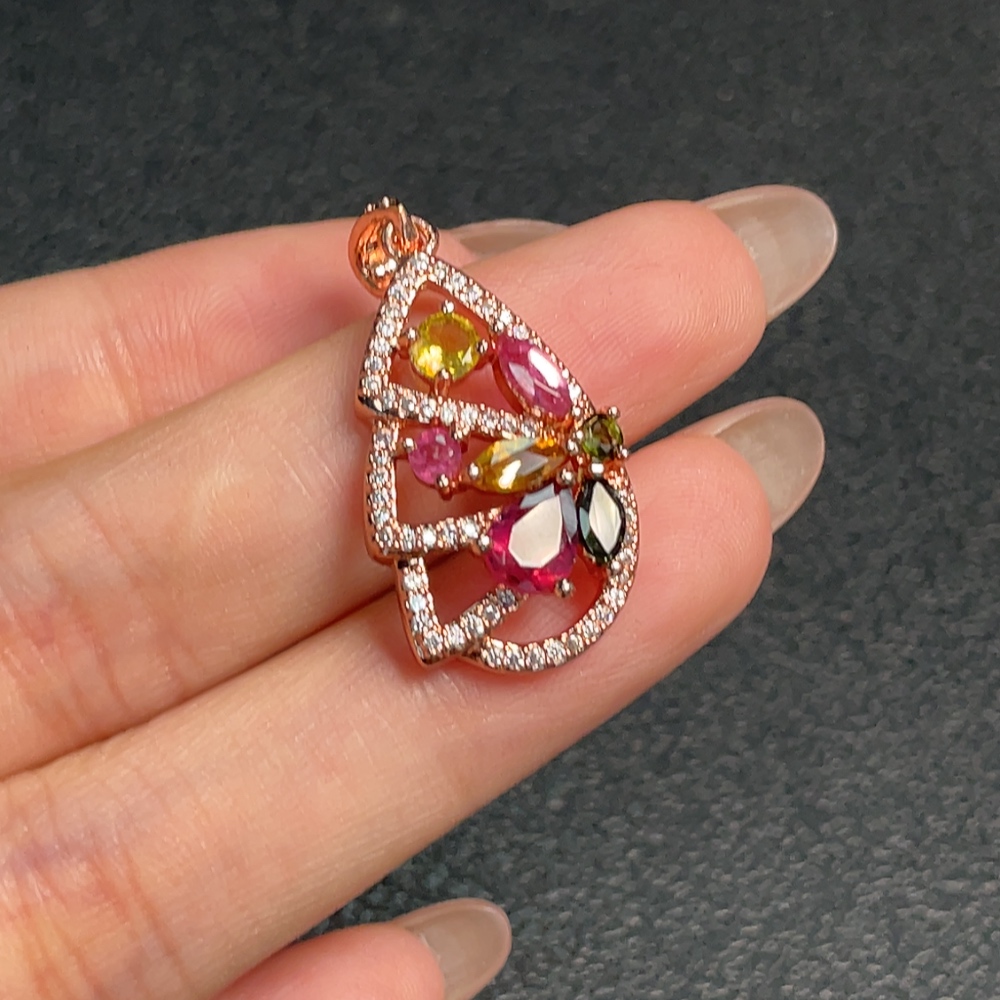 C31620463 Tourmaline Pendant Non-Gold Total Weight Approx. 3.82g