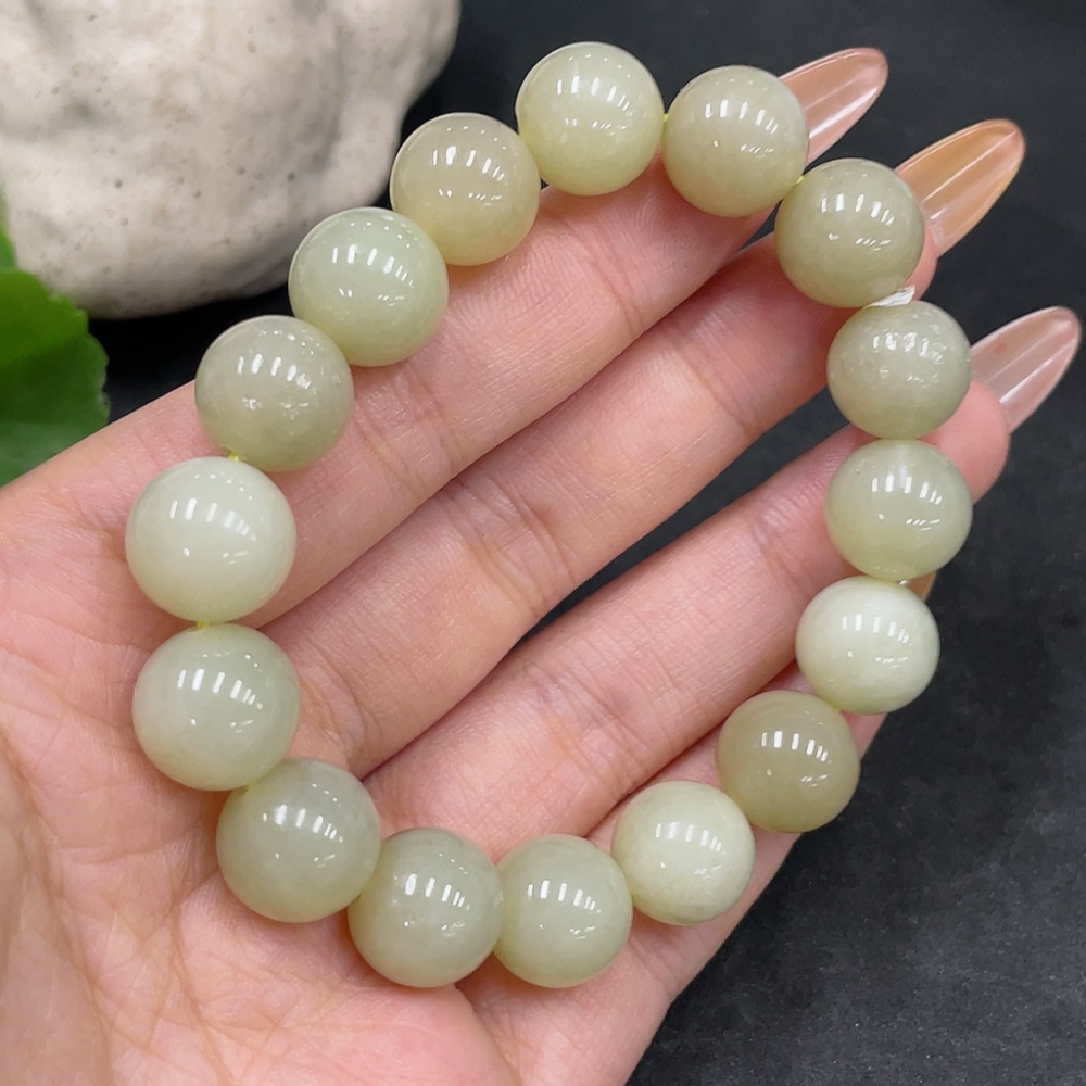H32726383 Hetian Jade Bracelet, approx. 11.8mm beads, total weight approx. 43.8g