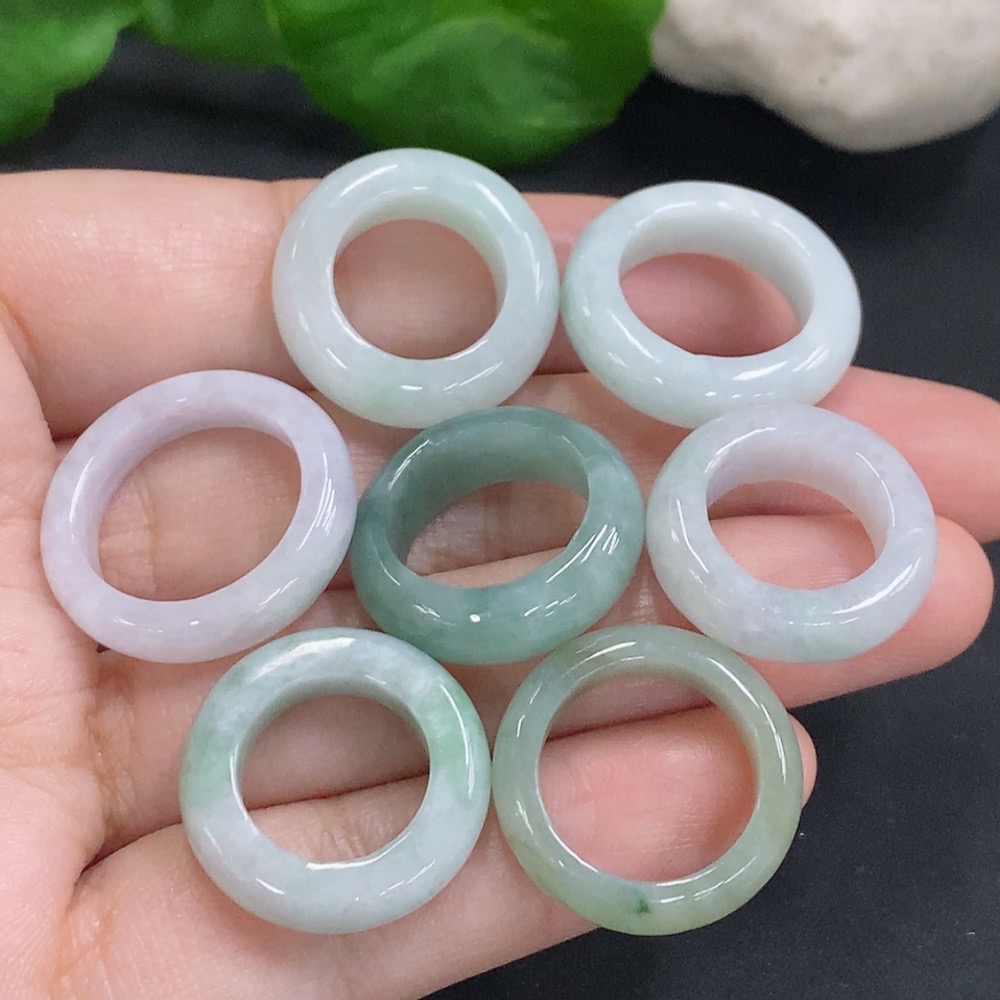 F34962126 Jadeite Pendants Sell as a Lot