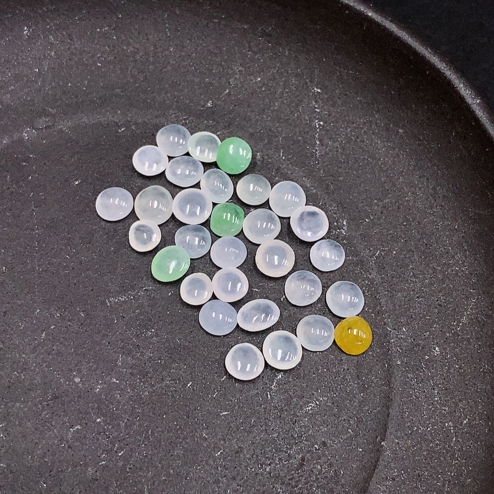 F35077821 Jadeite Cabochon Sell as a Lot