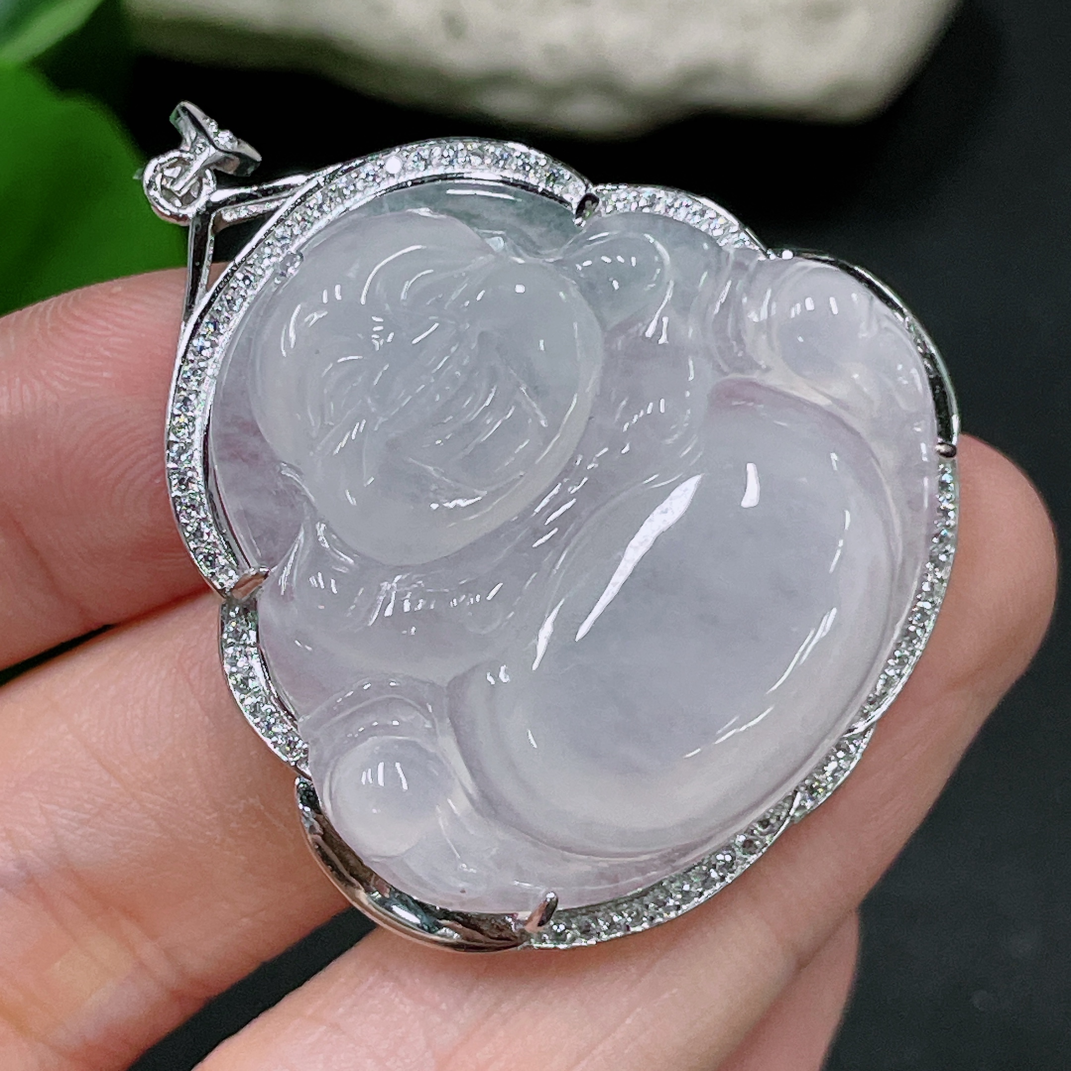 F33920240 Jadeite Buddha Pendant Inlaid Without Gold Total Weight About 12.4g