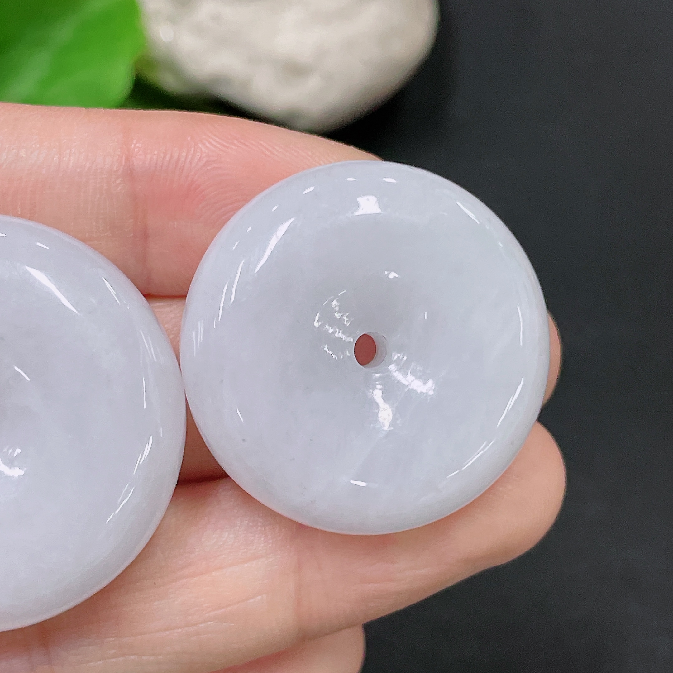 F33893164 Jadeite Pendant Sell as a Lot