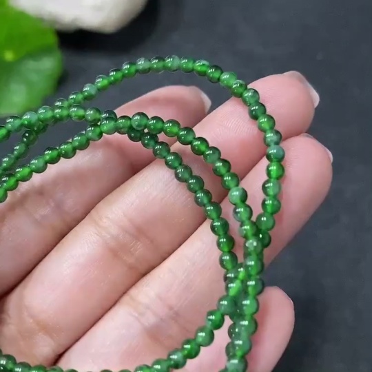 F34030535 Jadeite Bead Necklace Approx. 3mm Non-Gold Total Weight Approx. 9.62g