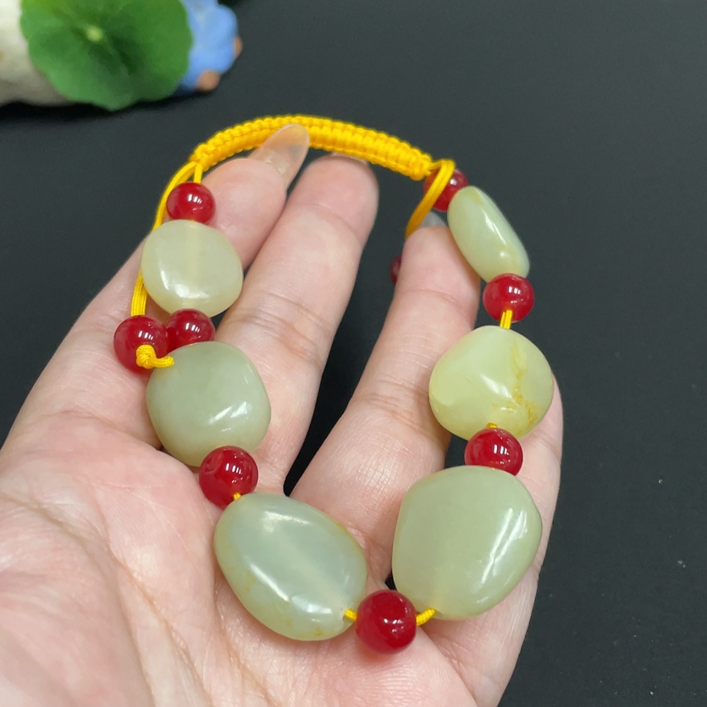 H32738349 Hetian Jade Bracelet, Undetermined Skin Color Origin, Matching Beads Not Hetian Jade, Total Weight Approximately 42.5g