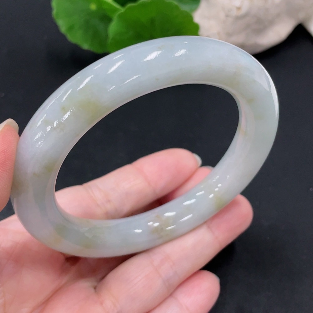 F31674663 Jadeite Round Bangle Bracelet Size 57.3 Total Weight Approx. 74.5g