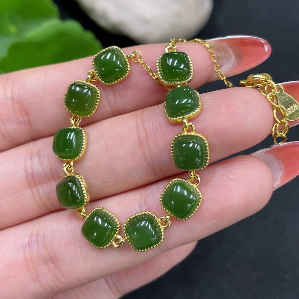 H34053170 Hetian Jade Jasper Inlaid Bracelet Non-Gold Inlaid Total Weight Approximately 5.6g
