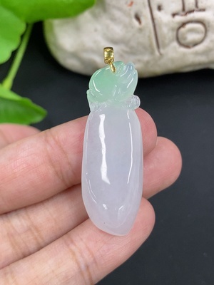 F46597470 翡翠福瓜挂件 18k金扣头 货品总重约5.98g