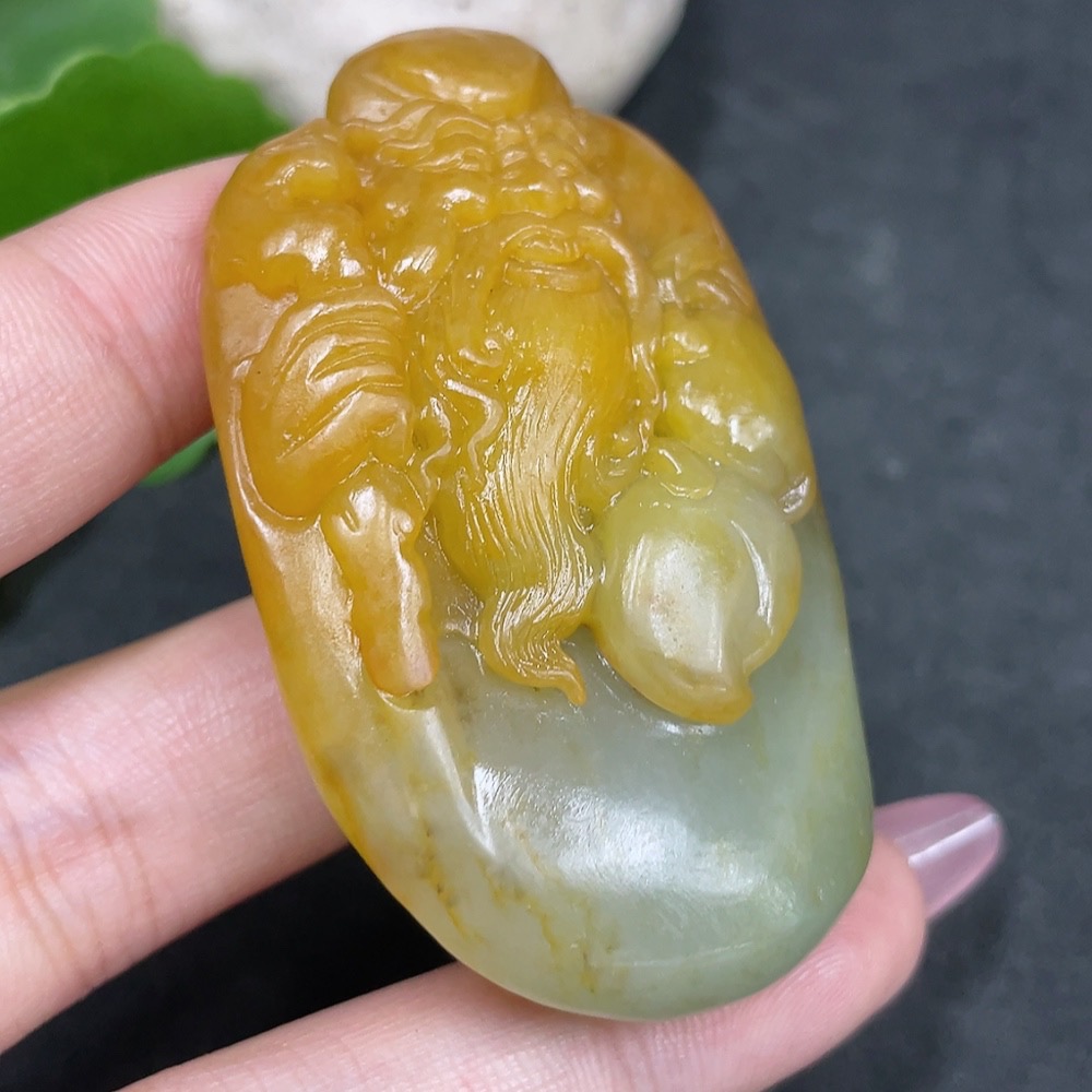 H33841453 Hetian Jade Pendant, Shouxing Gong, Undetermined Skin Color Formation, Total Weight Approx. 58.6g