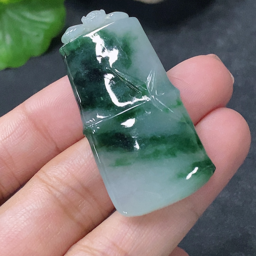 F34955224 Jadeite Bamboo Pendant Total Weight: Approx. 11.7g
