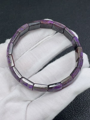 C31654694 Sugilite Bracelet with Other Mineral Components, Purple Only, Total Weight Approx. 20.44g