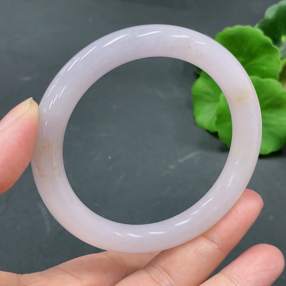 F22524222 Jadeite Round Bangle Size 56.9 Total Weight 51.439g
