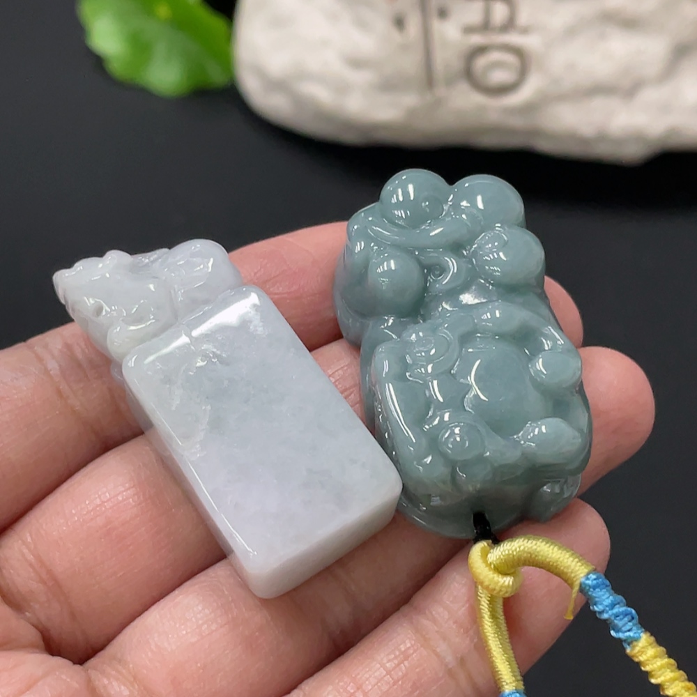 F33836623 JadeitePendant Seal Pixiu