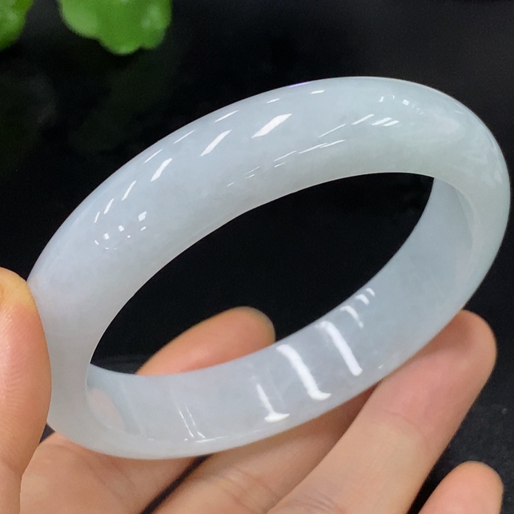 F28206470 Jadeite Round Bangle, Total Weight Approx. 57.49g, Size 57.5