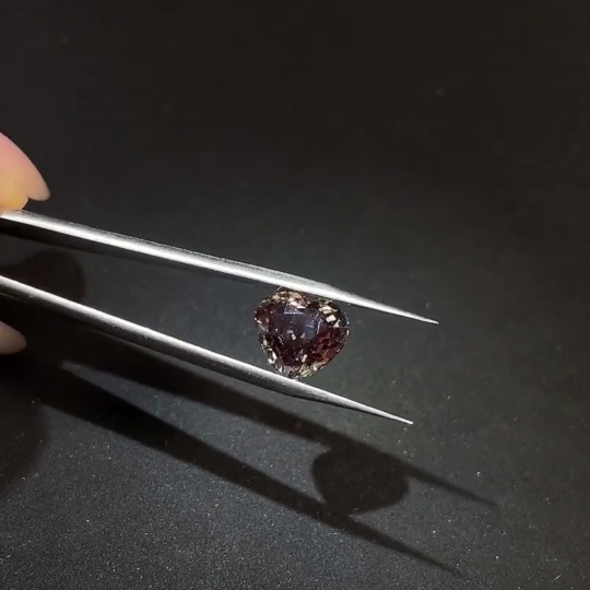 C23615241 Sapphire Loose Stone Color Origin Undetermined Total Weight Approx. 3.61 Carats