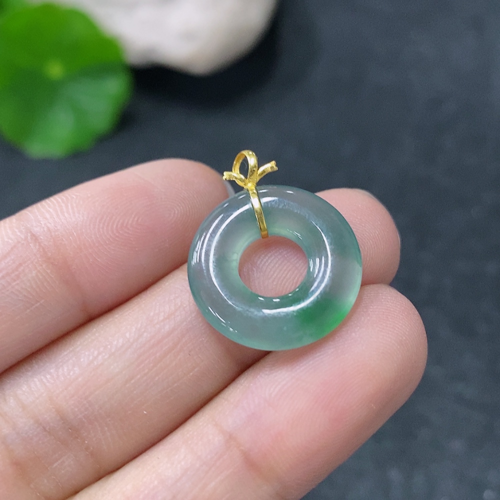 F34953849 Jadeite Pendant Donut 18k Total Weight Approx. 1.7g