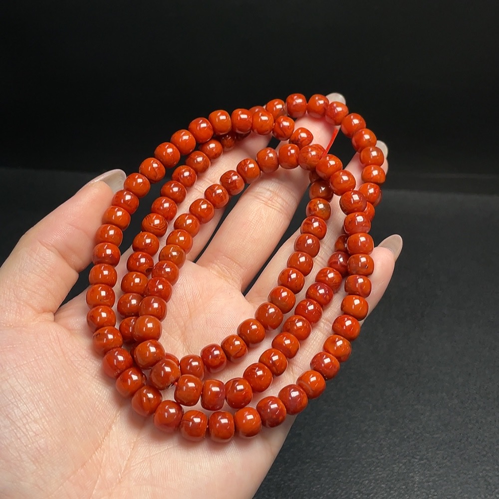 C34992344 South Red Agate Bead Strand with Visible Organic Matter, Total Weight Approx. 65.81g, Size About 7.5mm