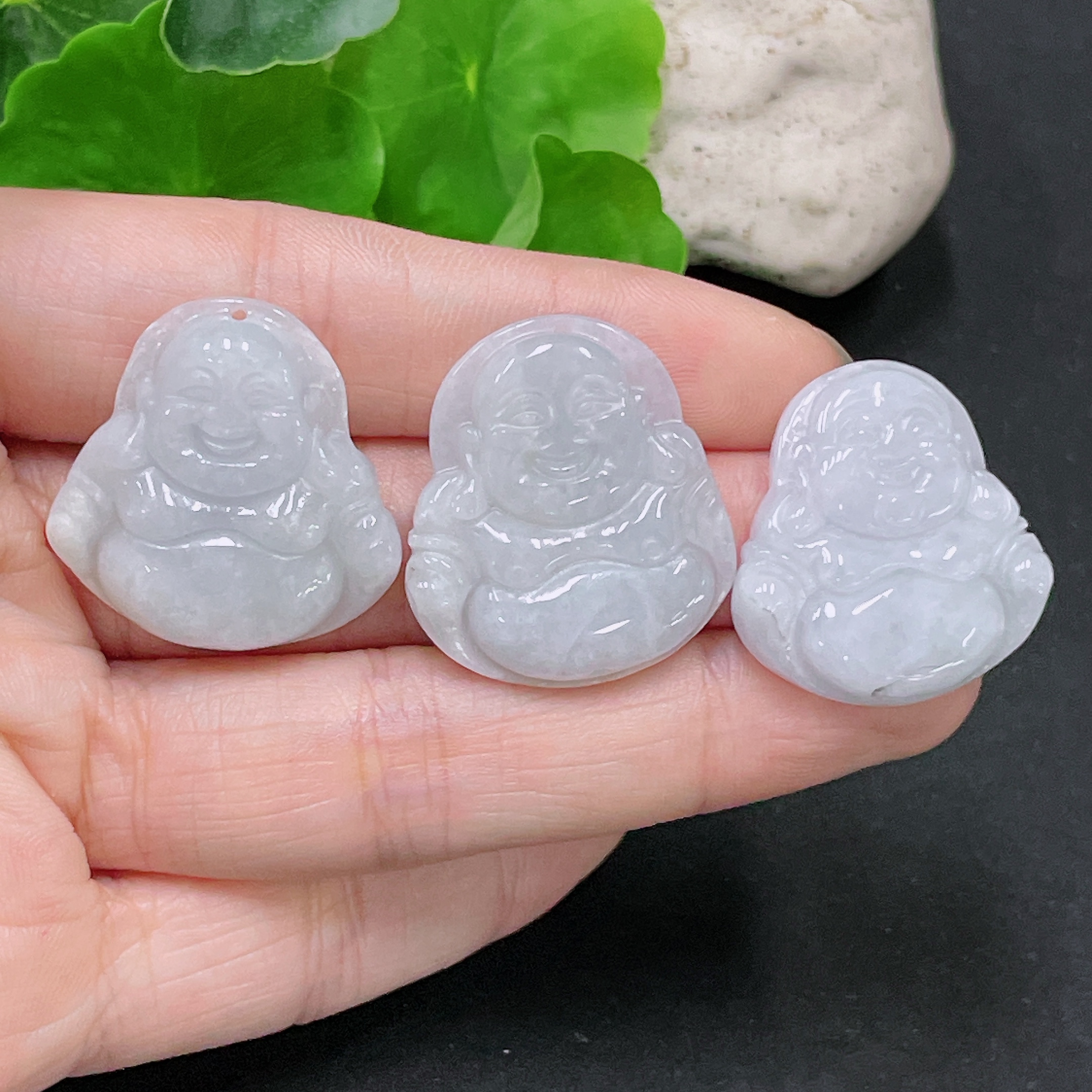 F33918984 Jadeite Pendant Buddha