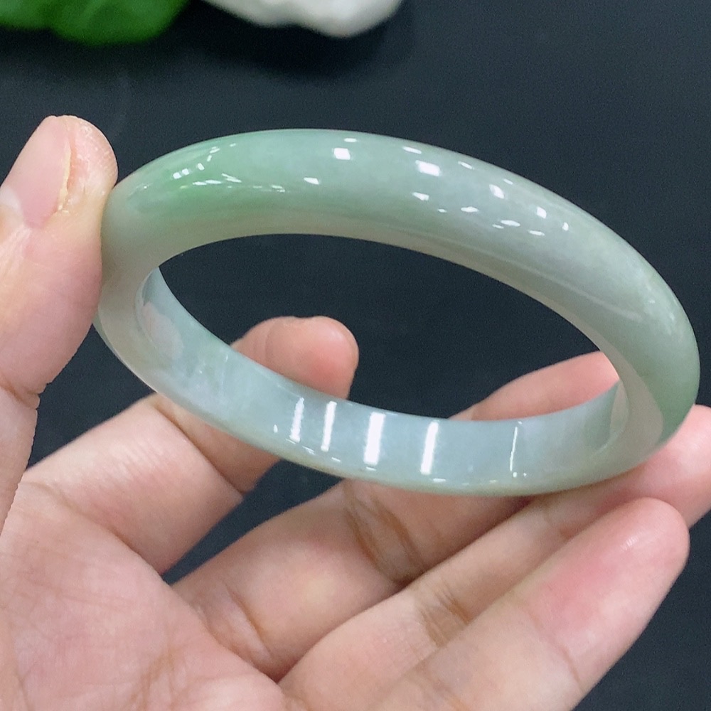 F24811664 Jadeite Imperial Concise Bangle Size 57/49.8 Total Weight Approx. 37.3g