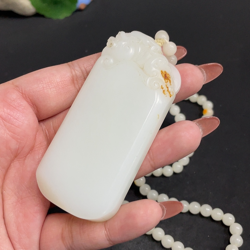 H34054782 Hetian Jade Pendant Antique-style Plaque Undetermined Skin Color Formation Total Weight Approx. [Including Chain] 125.1g