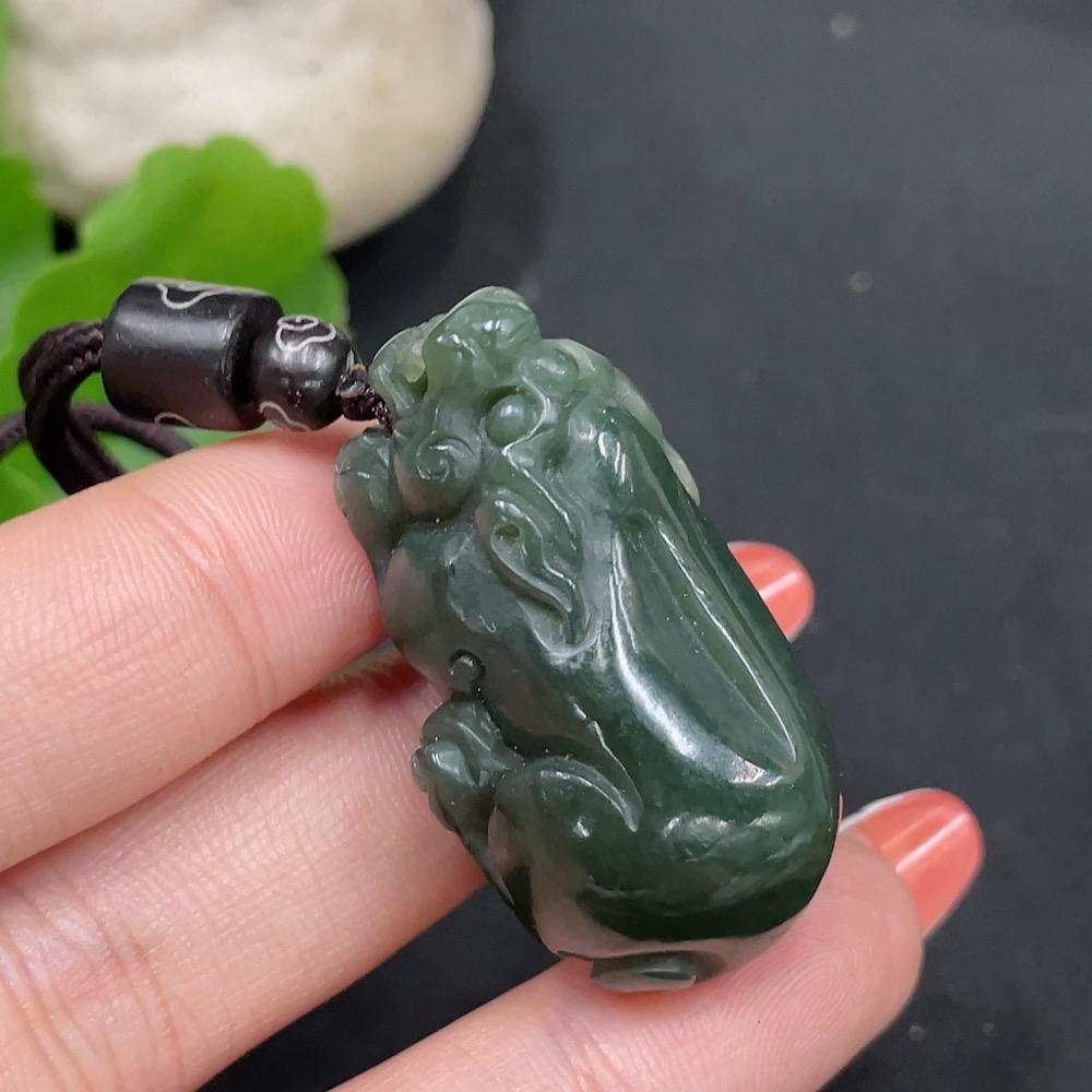H35112052 Hetian Jade Pendant Pixiu Total Weight (including rope) 24.7g