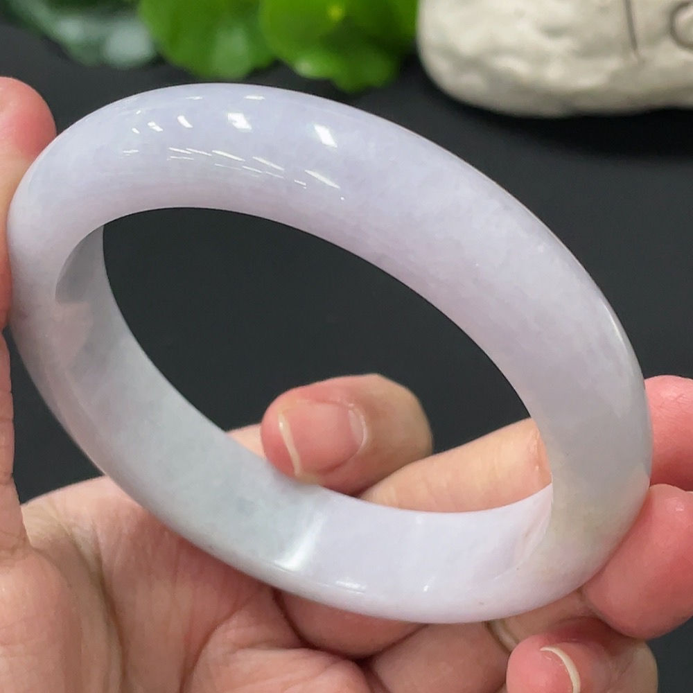 F25916834 Jadeite Regular Bangle, Size 57.5, Total Weight Approx. 66.58g