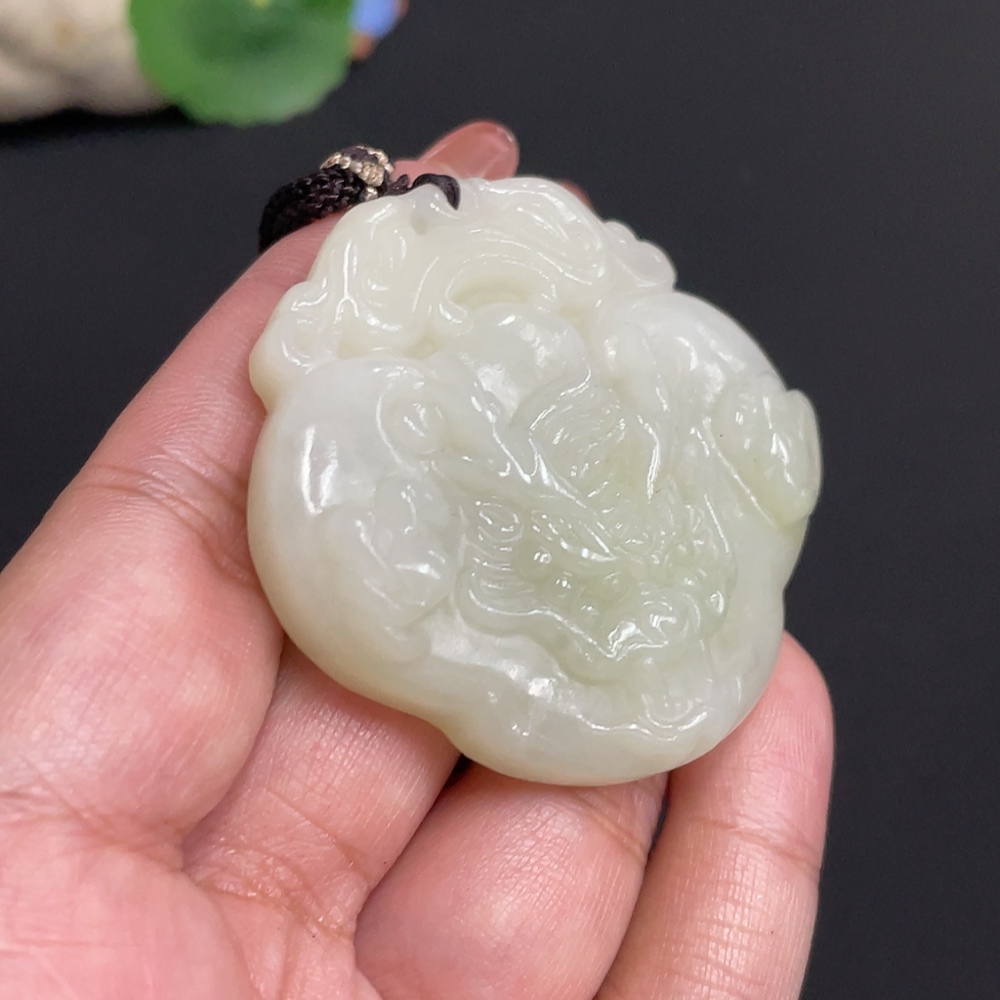 H34074310 Hetian Jade Pendant Dragon Total Weight approx. [with rope] 54.3g