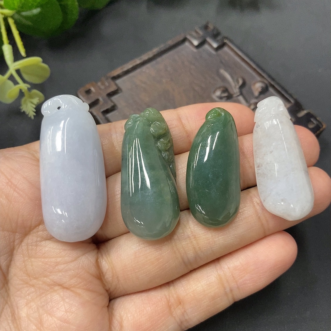 F08140460 Jadeite Blessed Melon Pendants Sell as a Lot