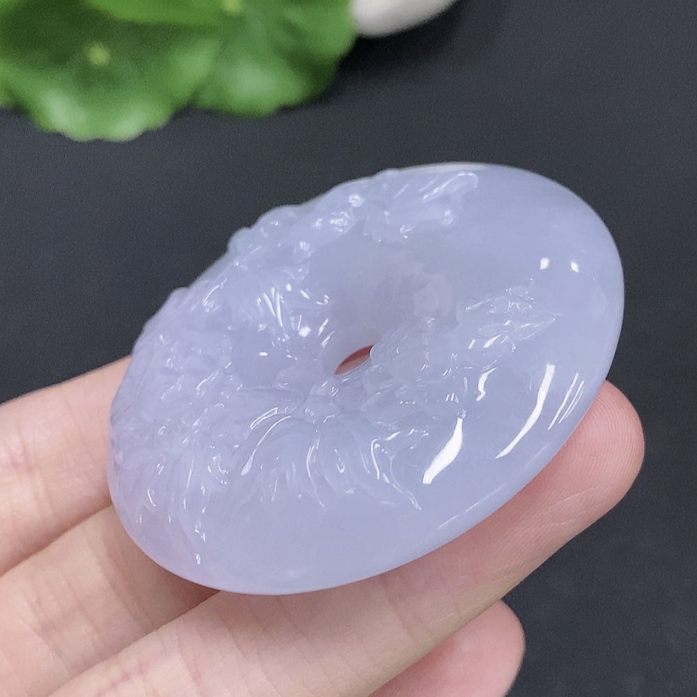 F32757854 Jadeite Peace Knot, Total Weight Approximately 47g