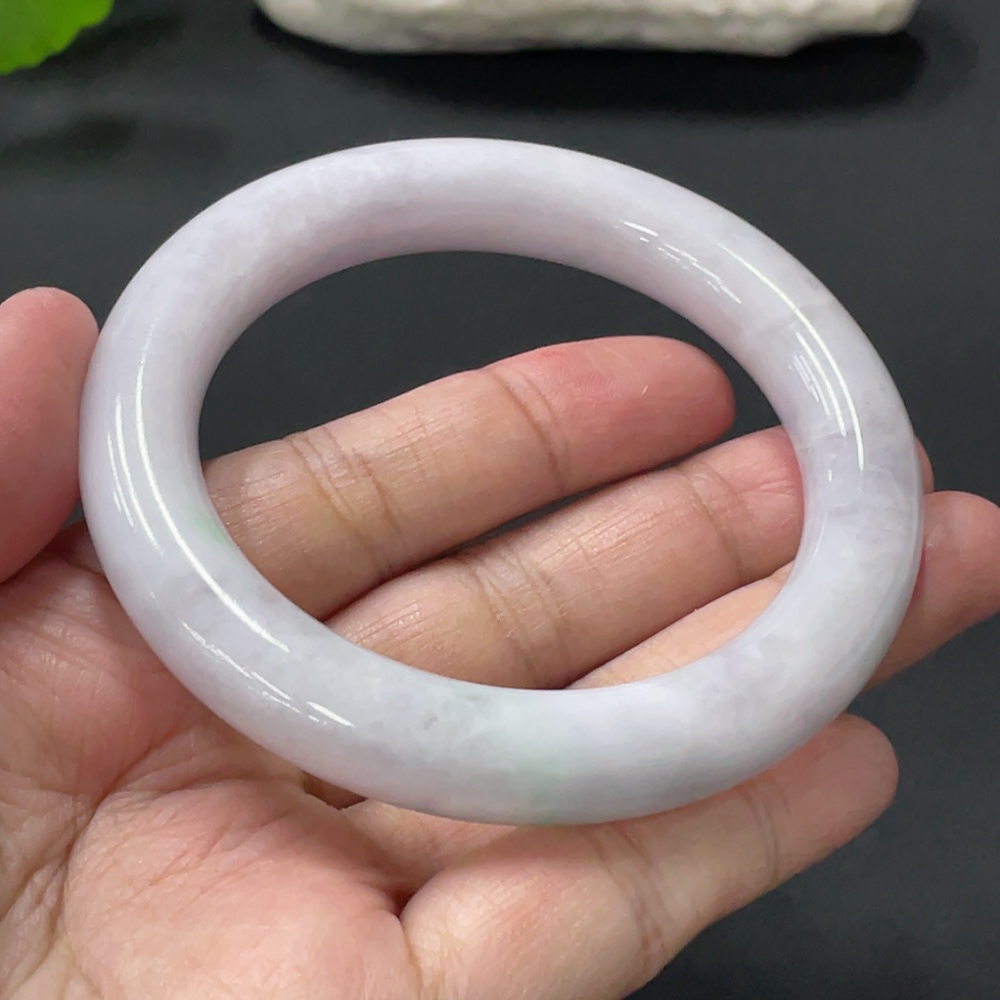F33838239 JadeiteRound Bangle
