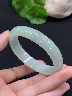F33926893 Jadeite Concubine Bangle 56.5/49 Size Total Weight Approx. 47.3g