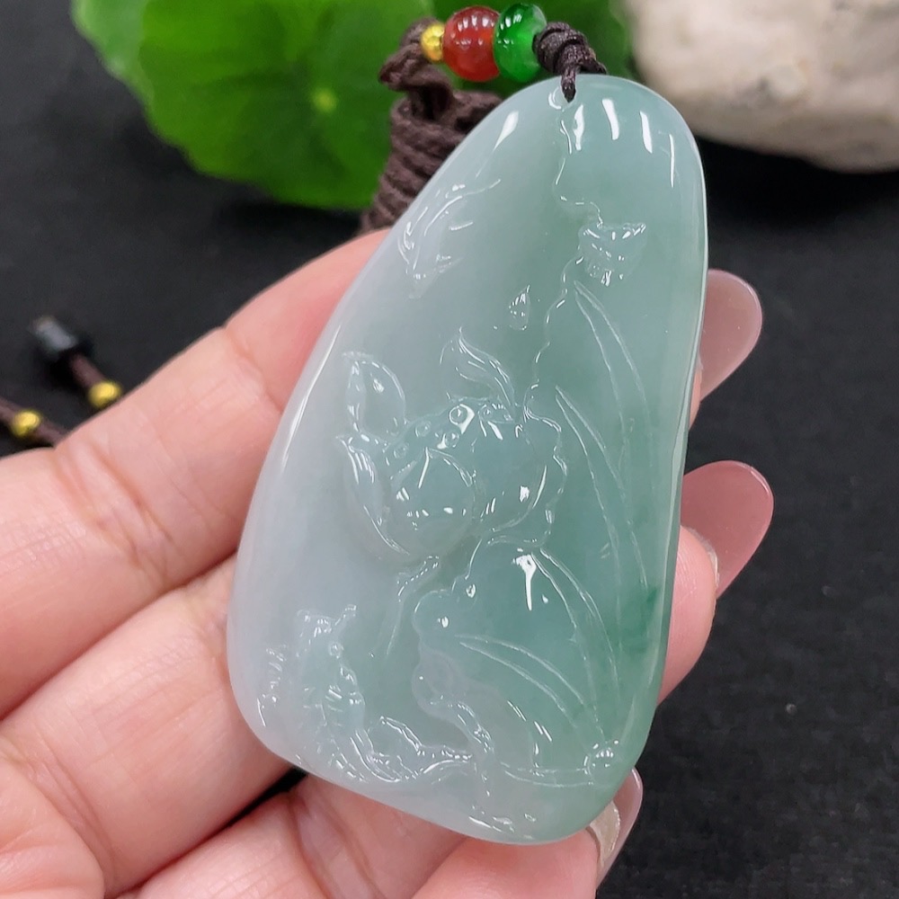 F32808582 JadeiteLotus Leaf Fish Pendant