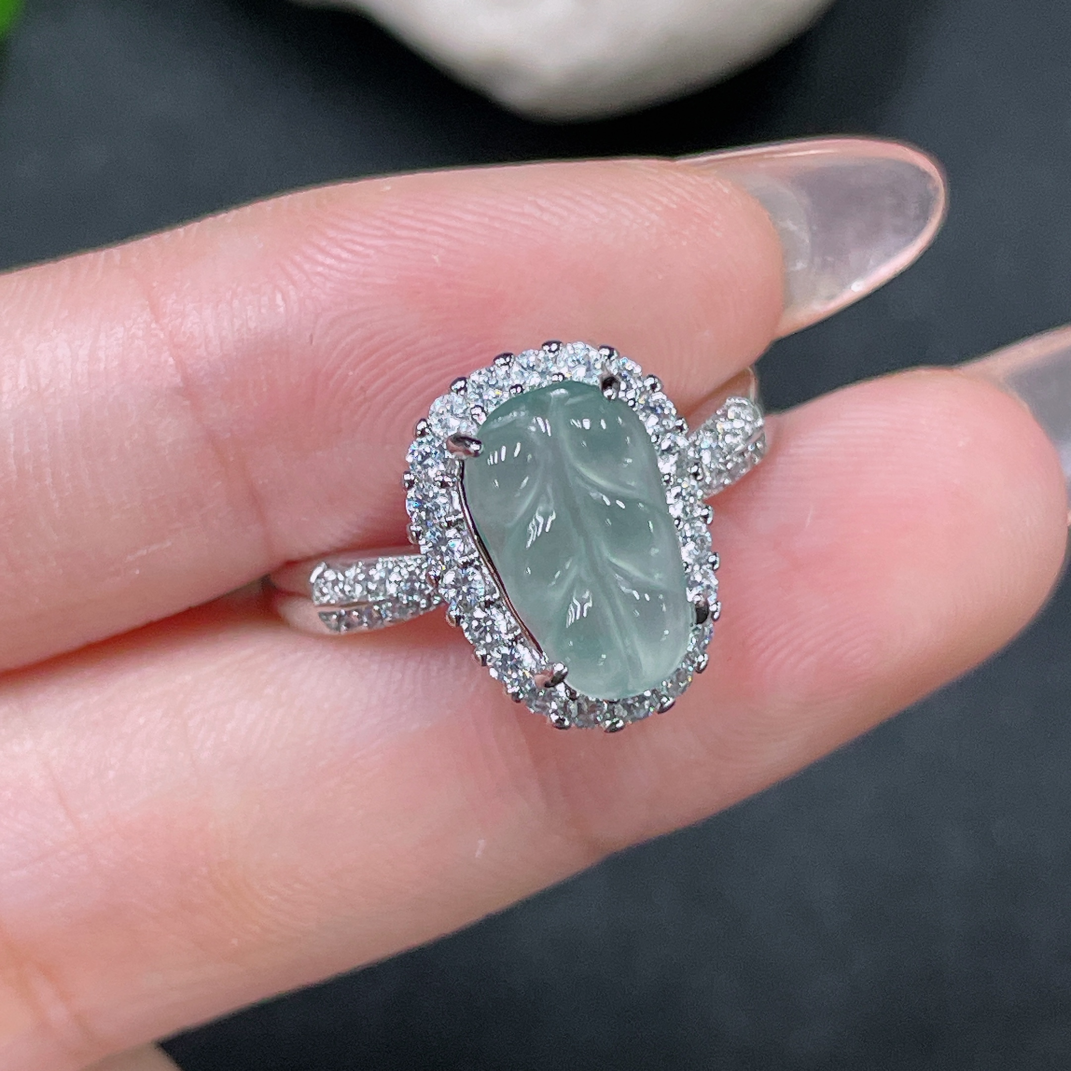 F34019983 Jadeite Inlaid Piece Non-Gold Adjustable Total Weight Approx. 3.28g