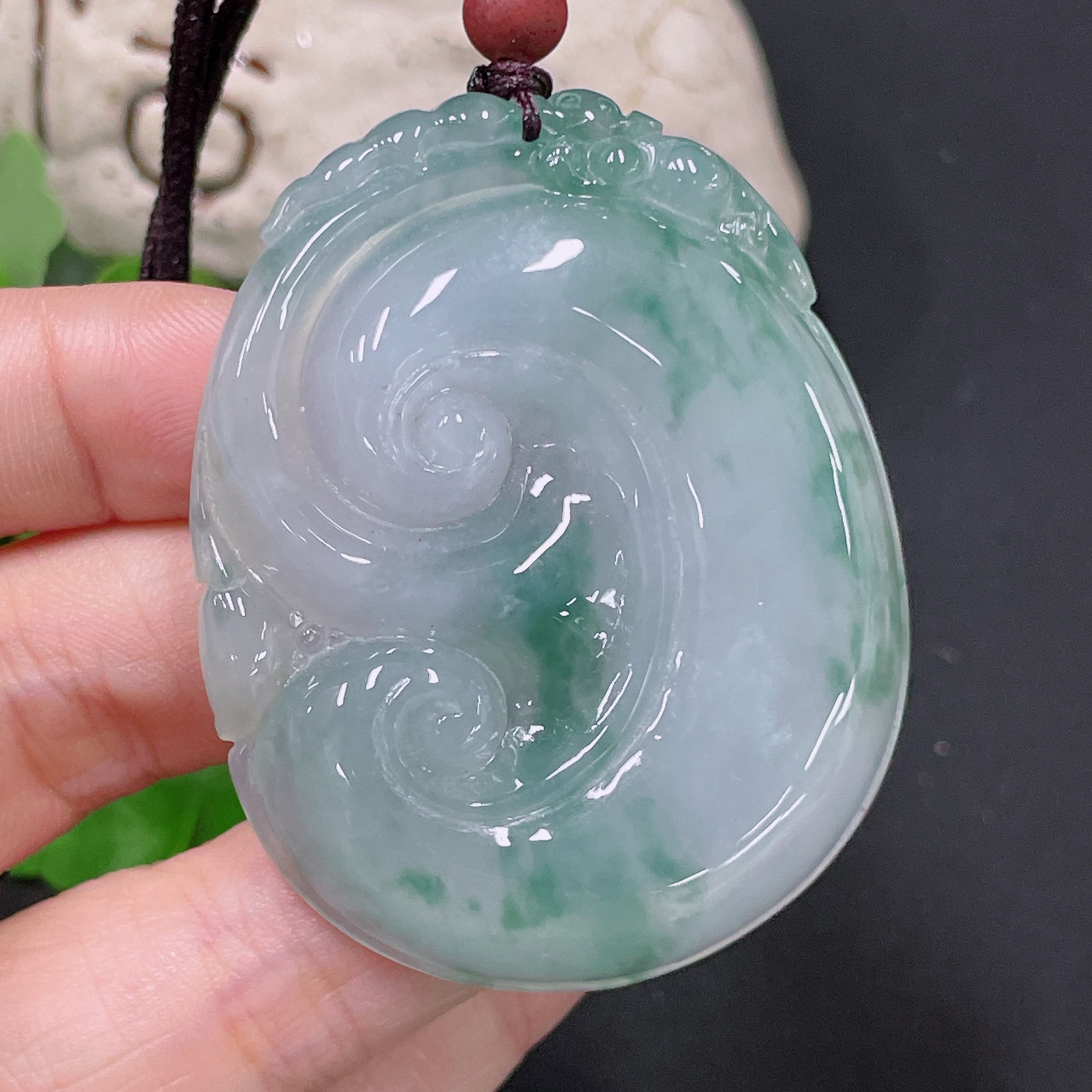 F33866084 Jadeite Ruyi Pendant with total weight approx. 33.5g including rope