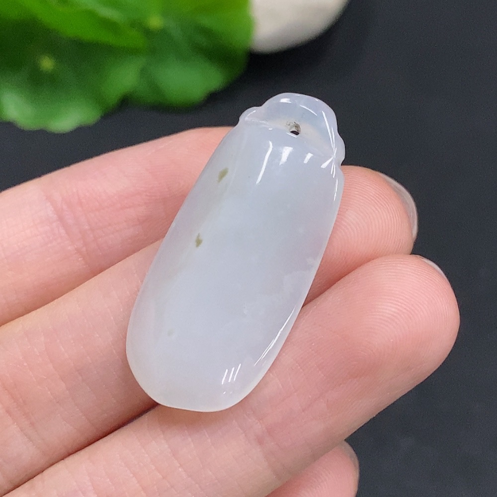 F35123860 Jadeite Fu Gua Pendant, Total Weight Approximately 5.8g