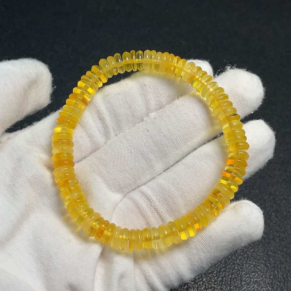 C33852926 Amber Beeswax Bracelet Total Weight Approx. 6.8g Size About 7.1mm
